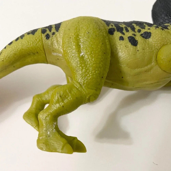 2020 Jurassic World Zuniceratops Dinosaur Wild Pack Dino Escape - Picture 14 of 16